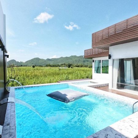 The Vista Pool Villa Kanchanaburi Exteriér fotografie